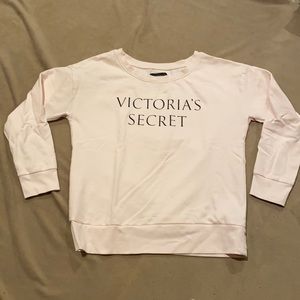 Victoria’s Secret Crew Sweatshirt, Size Medium, Lite Pink.  No tags but new.